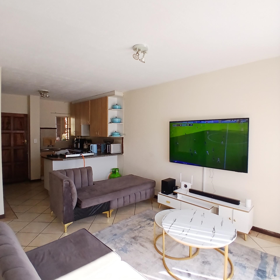 2 Bedroom Property for Sale in The Orchards Gauteng