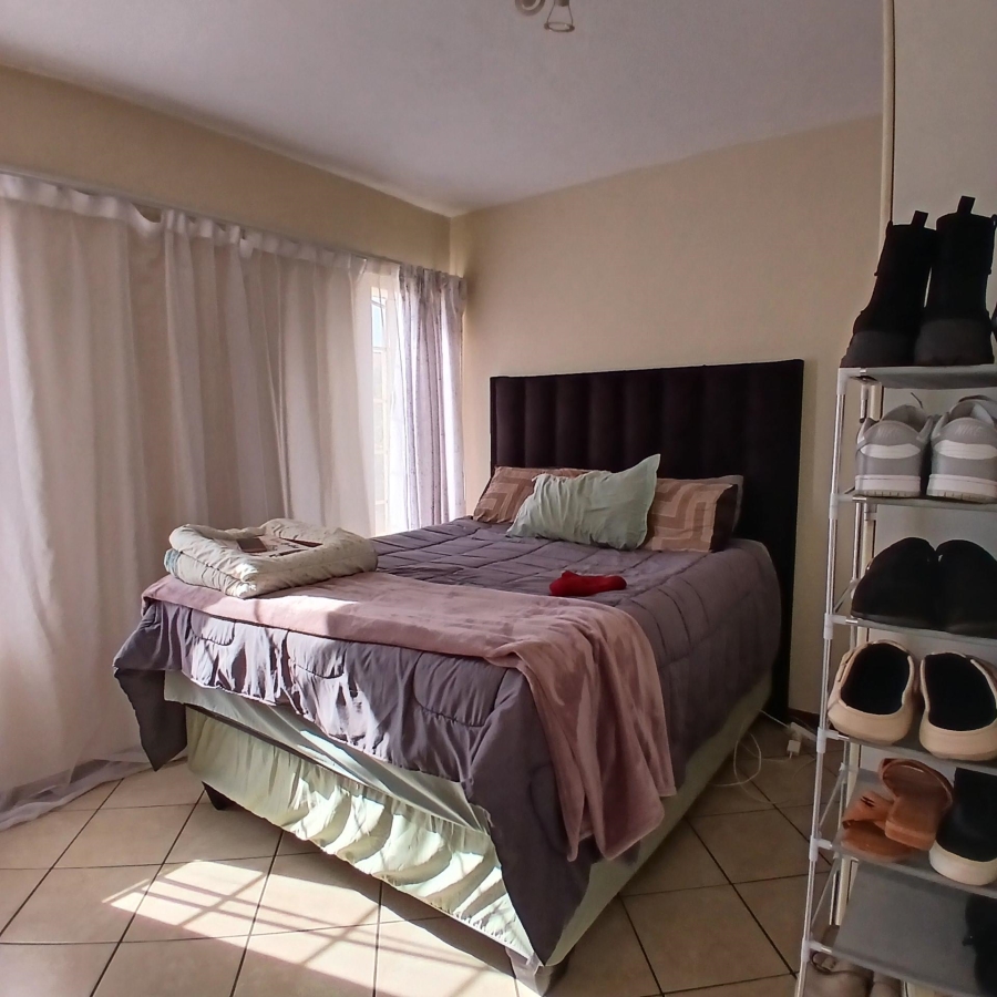 2 Bedroom Property for Sale in The Orchards Gauteng