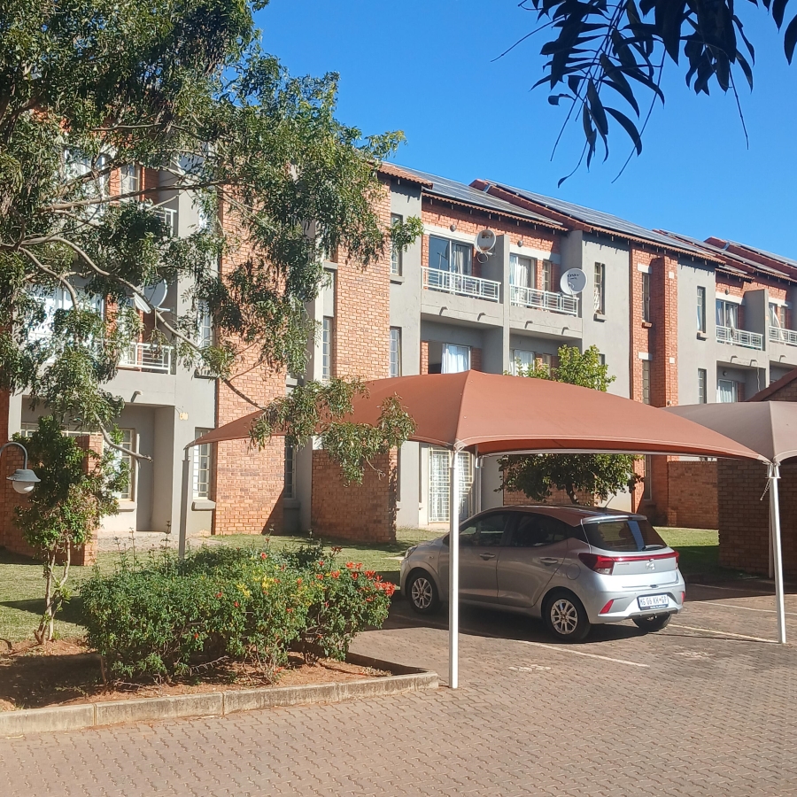 2 Bedroom Property for Sale in The Orchards Gauteng