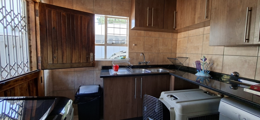 4 Bedroom Property for Sale in Noordheuwel Gauteng