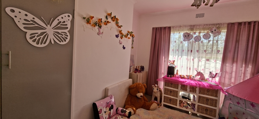 4 Bedroom Property for Sale in Noordheuwel Gauteng