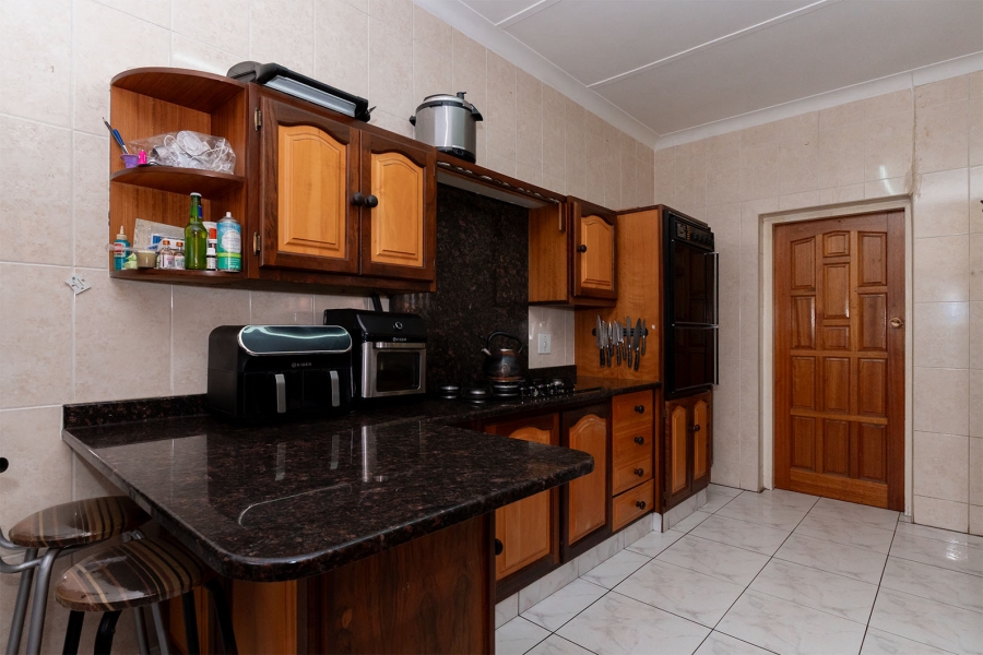 4 Bedroom Property for Sale in Birchleigh Gauteng