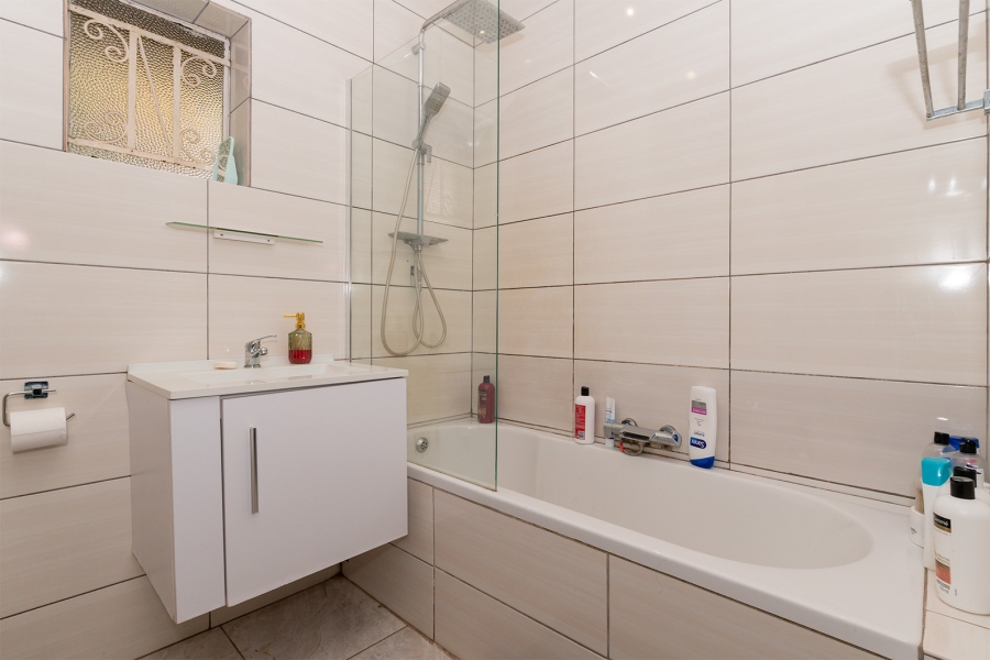 4 Bedroom Property for Sale in Birchleigh Gauteng