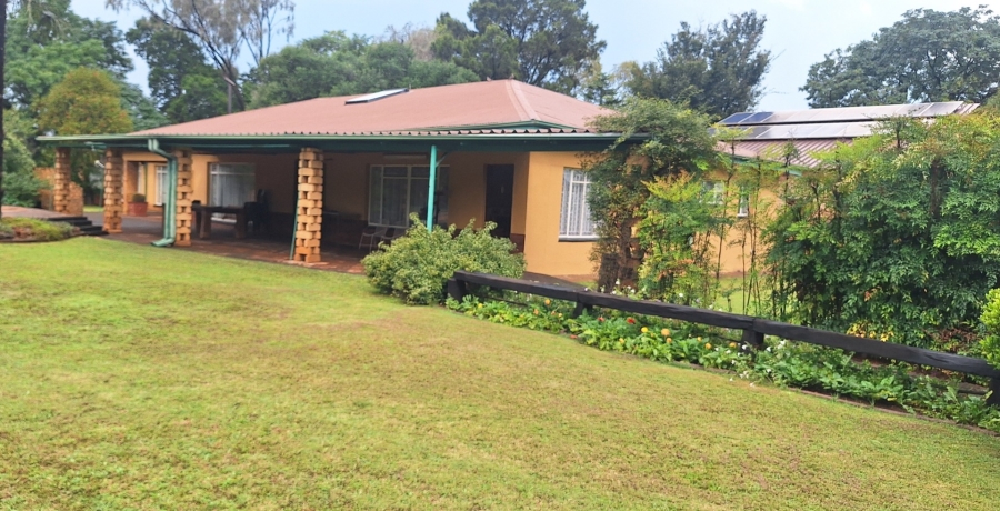 5 Bedroom Property for Sale in Rosashof Gauteng