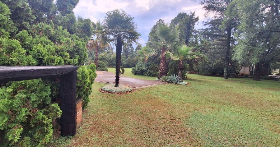 5 Bedroom Property for Sale in Rosashof Gauteng