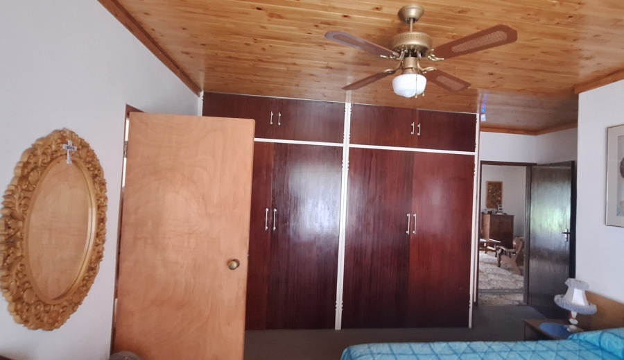 5 Bedroom Property for Sale in Rosashof Gauteng