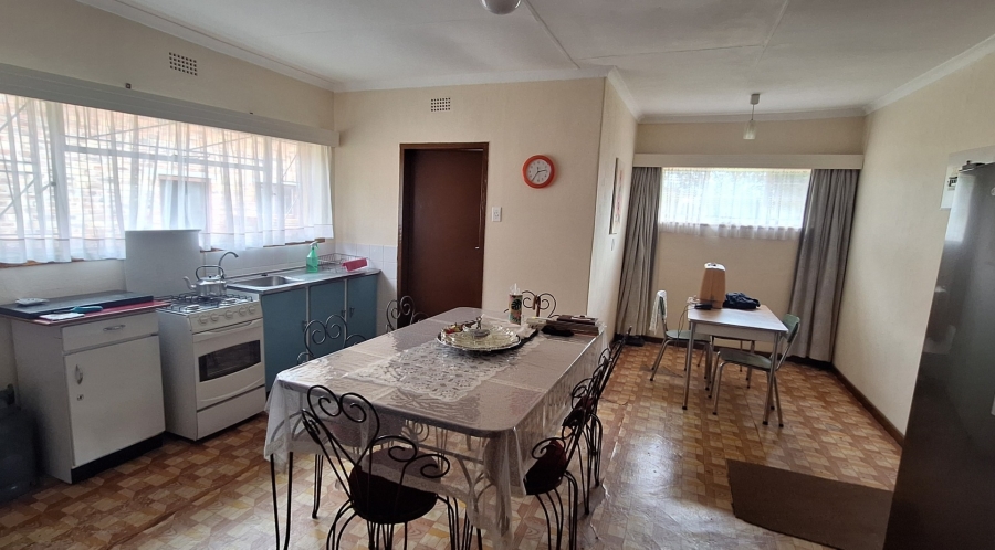5 Bedroom Property for Sale in Rosashof Gauteng