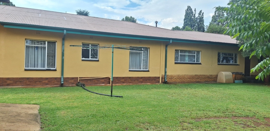 5 Bedroom Property for Sale in Rosashof Gauteng