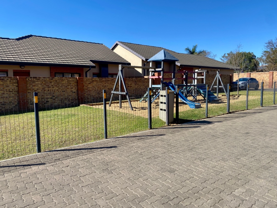3 Bedroom Property for Sale in Equestria Gauteng