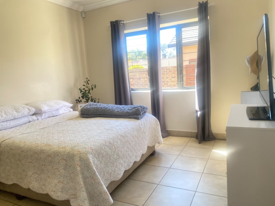 3 Bedroom Property for Sale in Equestria Gauteng