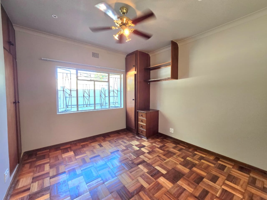 To Let 4 Bedroom Property for Rent in Waverley Gauteng