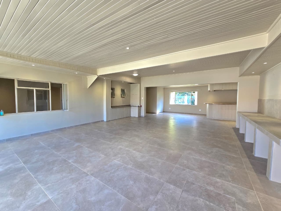 To Let 4 Bedroom Property for Rent in Waverley Gauteng