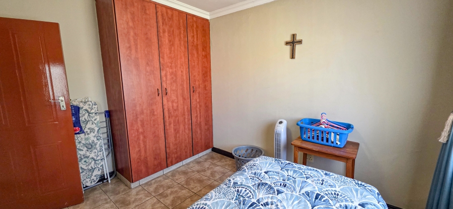 2 Bedroom Property for Sale in Magalieskruin Gauteng