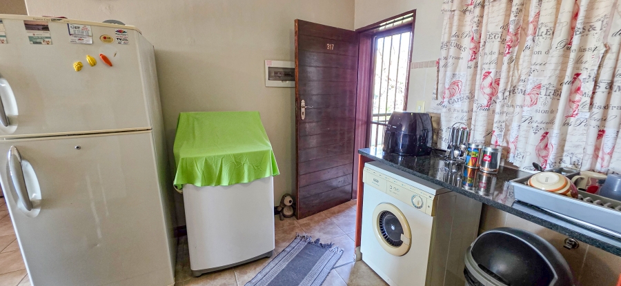 2 Bedroom Property for Sale in Magalieskruin Gauteng