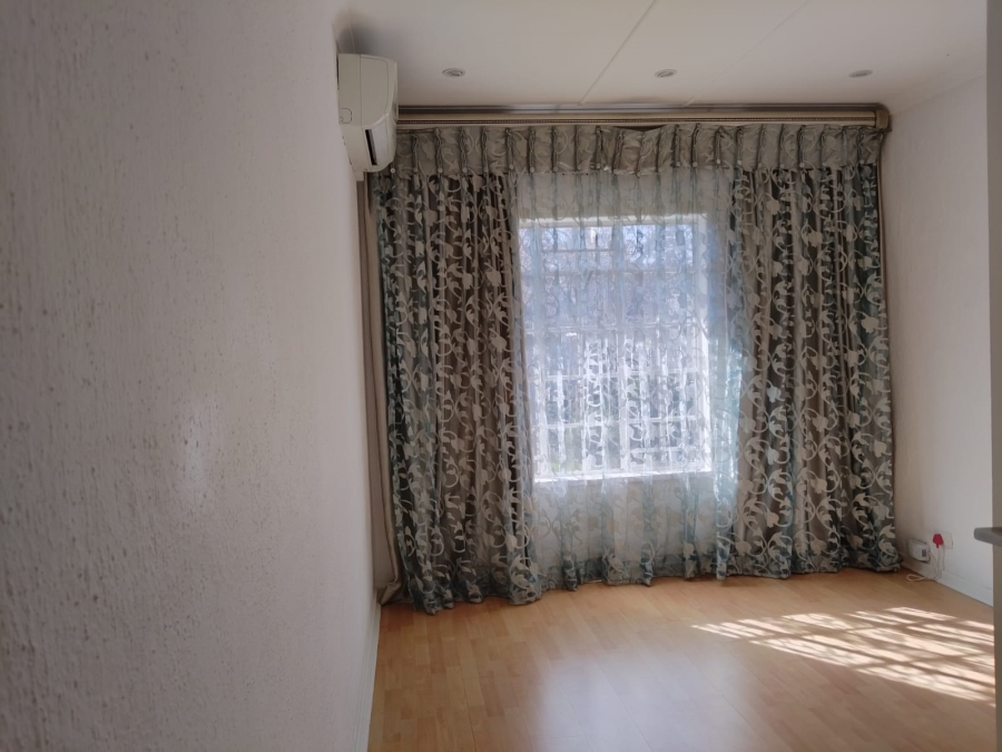 3 Bedroom Property for Sale in Sandown Gauteng