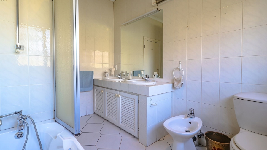3 Bedroom Property for Sale in Bryanston Gauteng