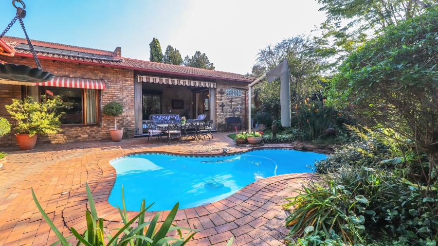 3 Bedroom Property for Sale in Bryanston Gauteng