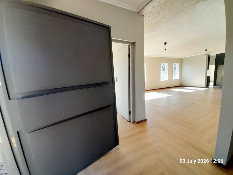 4 Bedroom Property for Sale in Villieria Gauteng