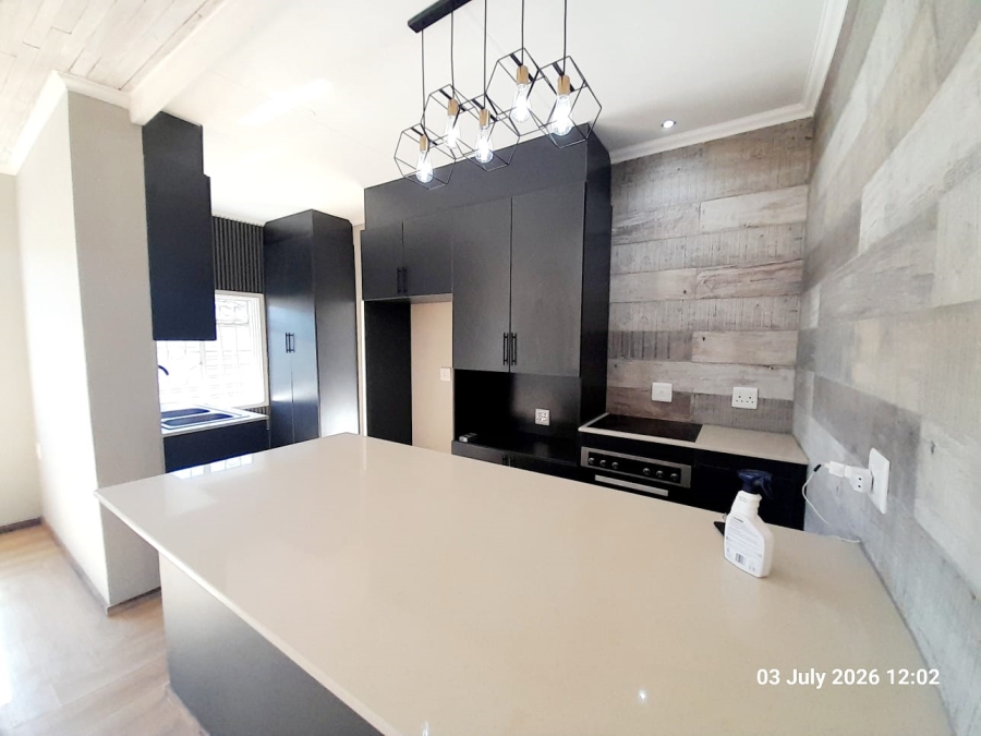 4 Bedroom Property for Sale in Villieria Gauteng