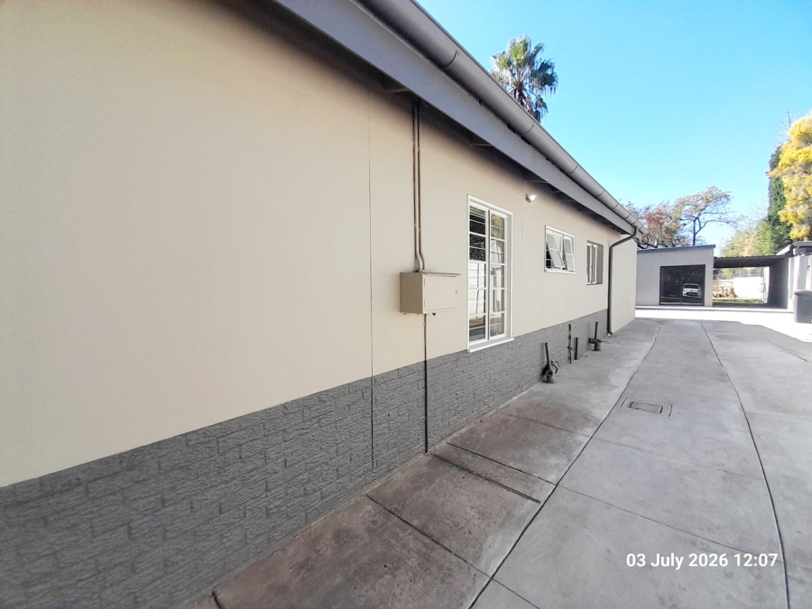 4 Bedroom Property for Sale in Villieria Gauteng