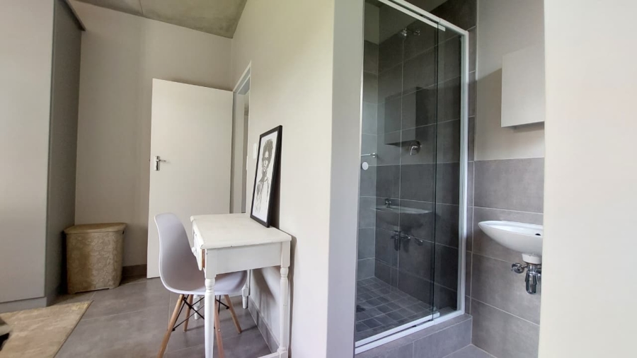2 Bedroom Property for Sale in Lotus Gardens Gauteng