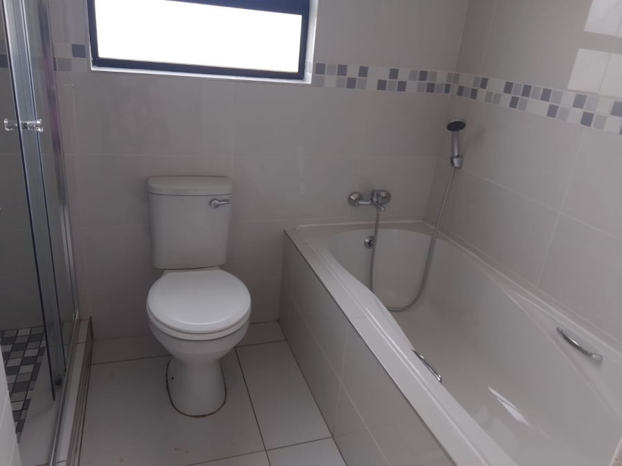 3 Bedroom Property for Sale in Heatherview Gauteng