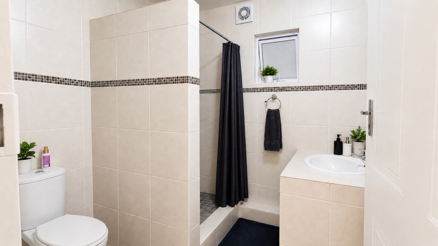 To Let 1 Bedroom Property for Rent in Die Hoewes Gauteng