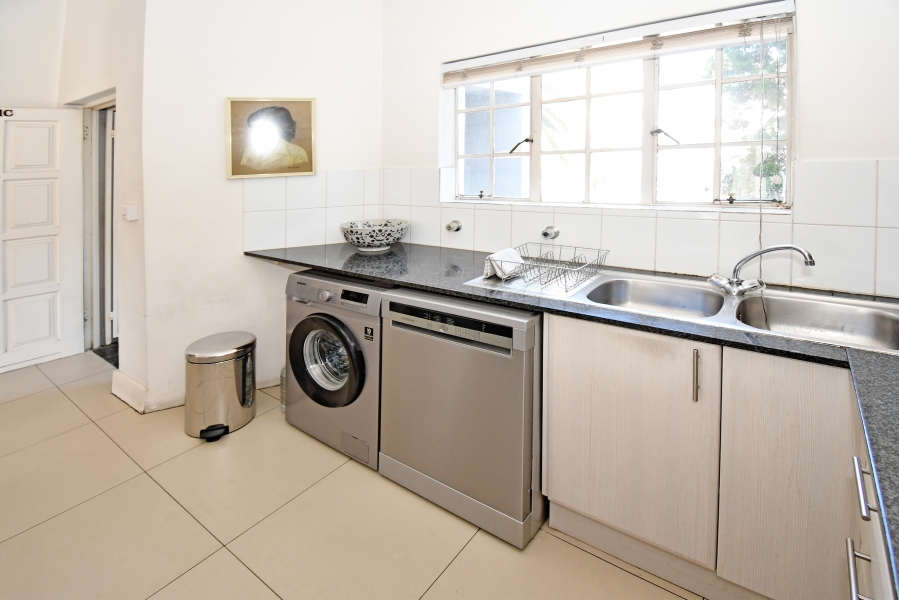 2 Bedroom Property for Sale in Morningside Gauteng