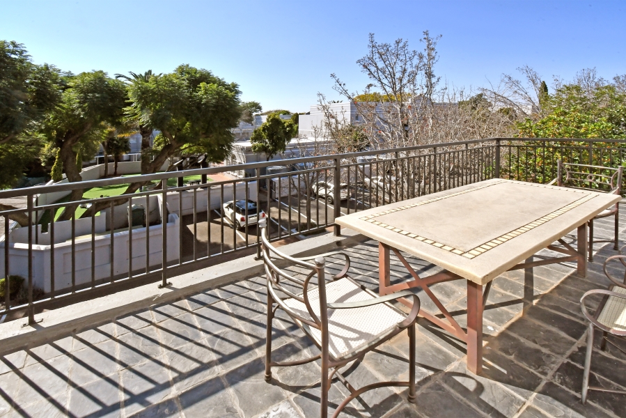 2 Bedroom Property for Sale in Morningside Gauteng