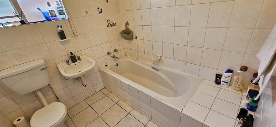2 Bedroom Property for Sale in Meyersdal Gauteng