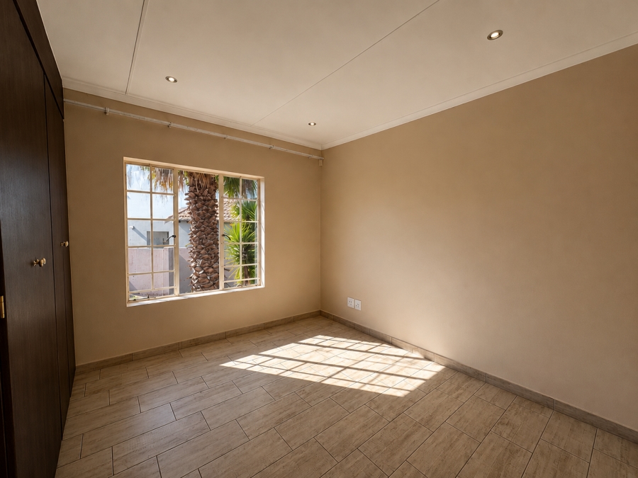 3 Bedroom Property for Sale in Thatchfield Estate Gauteng