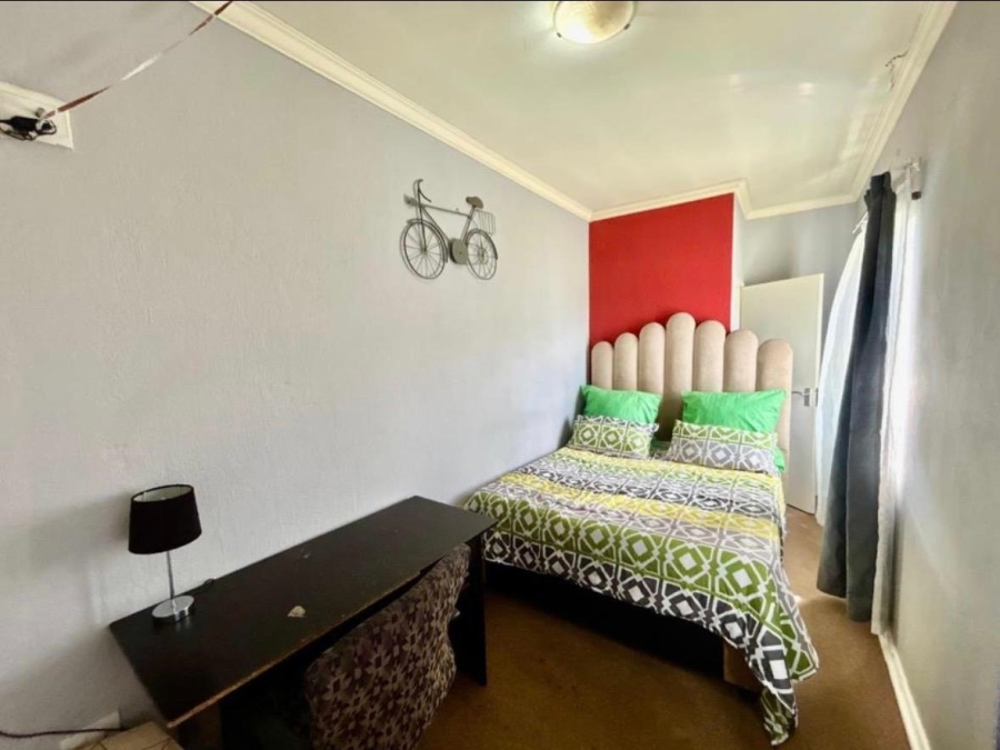 3 Bedroom Property for Sale in Sonneveld Gauteng