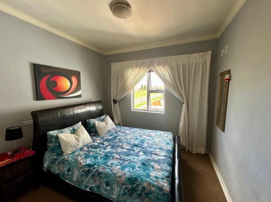 3 Bedroom Property for Sale in Sonneveld Gauteng