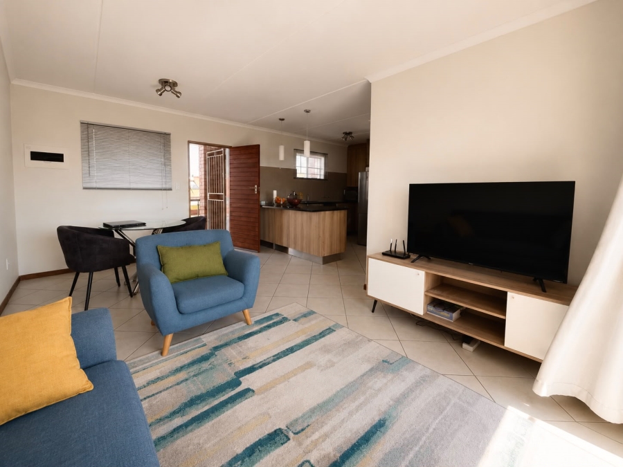 2 Bedroom Property for Sale in Monavoni Gauteng