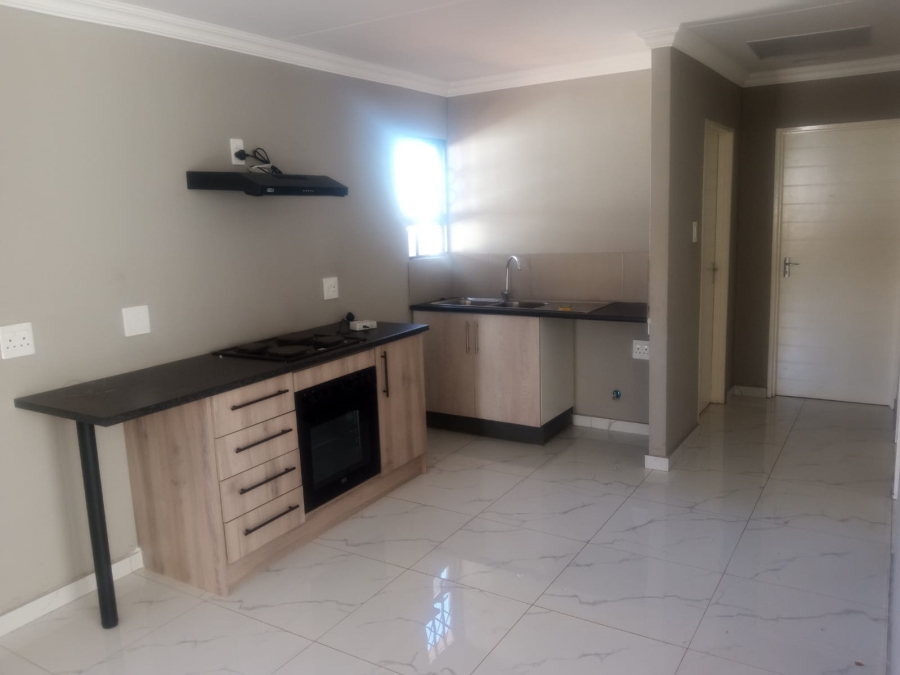 To Let 3 Bedroom Property for Rent in Dawn Park Gauteng