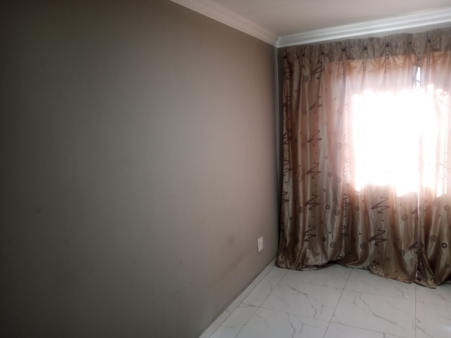 To Let 3 Bedroom Property for Rent in Dawn Park Gauteng