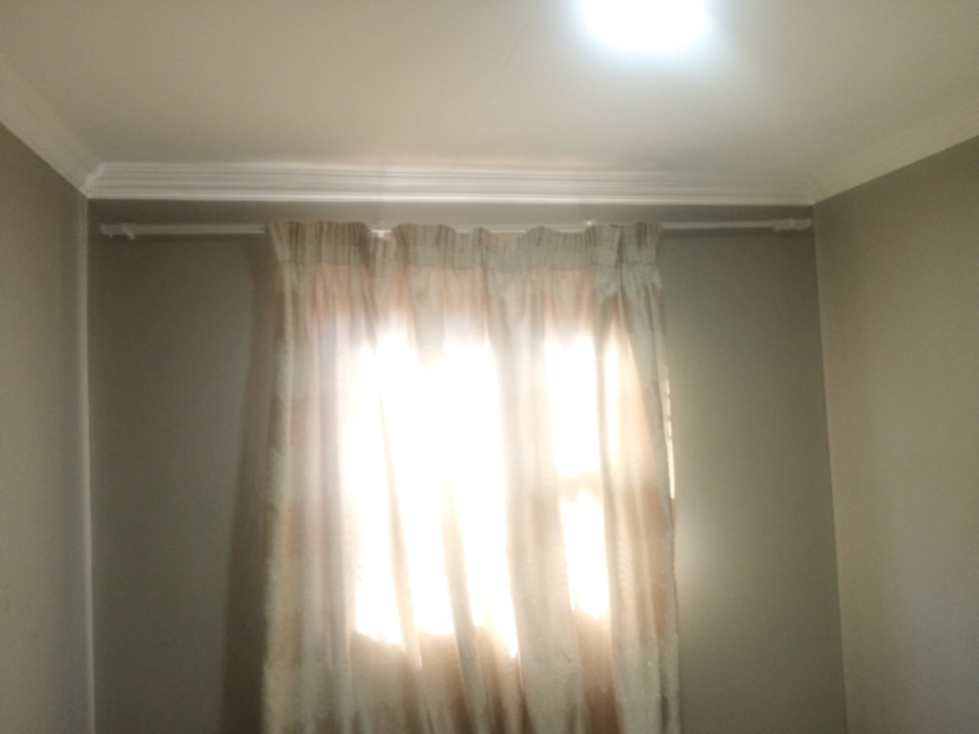 To Let 3 Bedroom Property for Rent in Dawn Park Gauteng