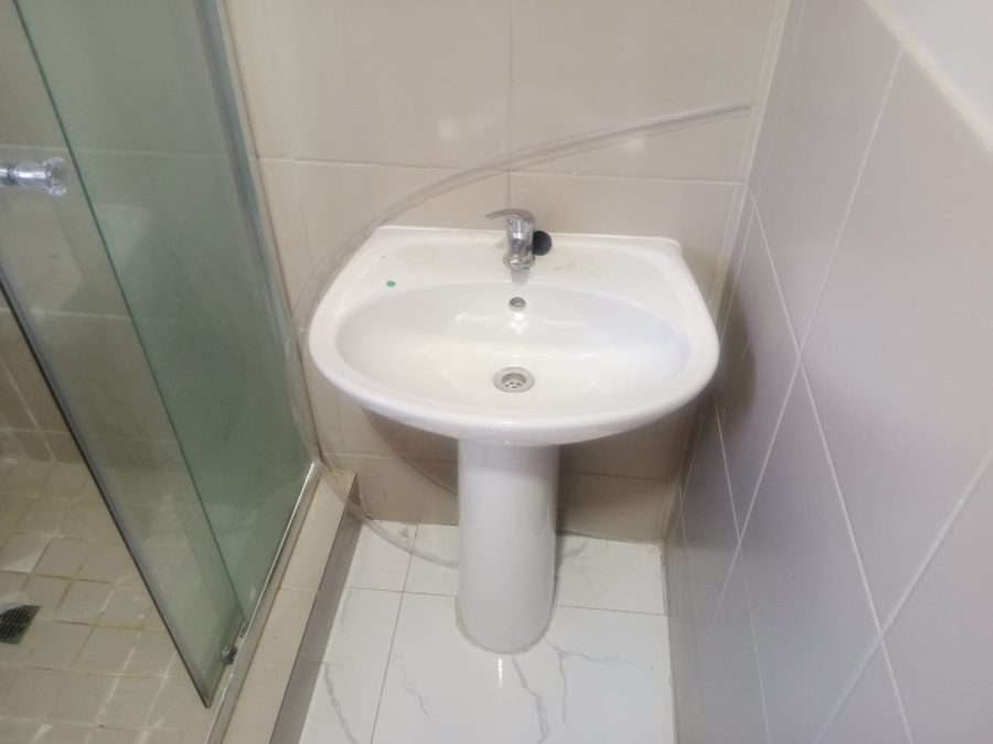 To Let 3 Bedroom Property for Rent in Dawn Park Gauteng