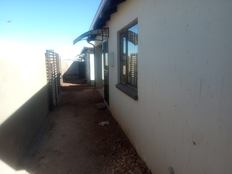 To Let 3 Bedroom Property for Rent in Dawn Park Gauteng