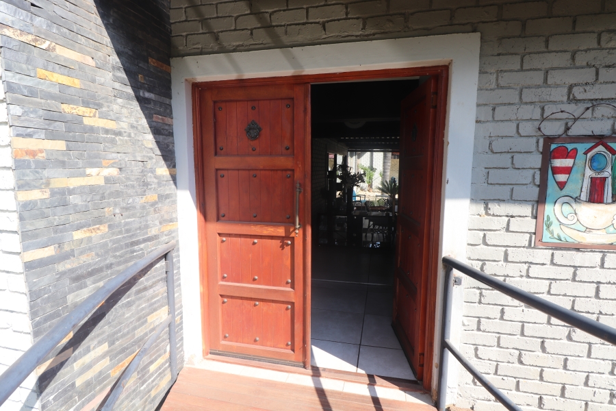 To Let 4 Bedroom Property for Rent in Terenure Gauteng