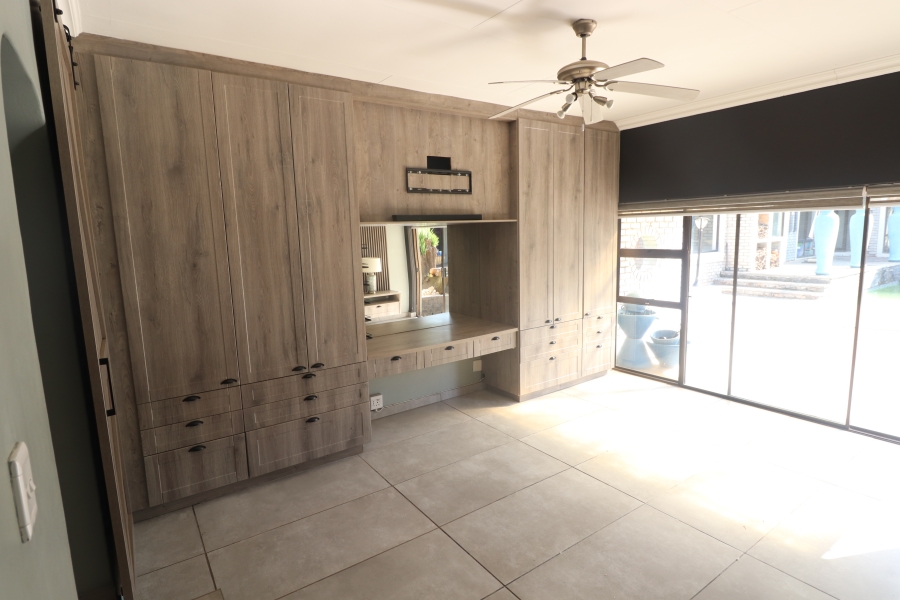 To Let 4 Bedroom Property for Rent in Terenure Gauteng