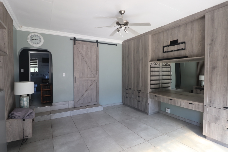 To Let 4 Bedroom Property for Rent in Terenure Gauteng