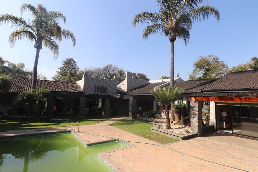 To Let 4 Bedroom Property for Rent in Terenure Gauteng
