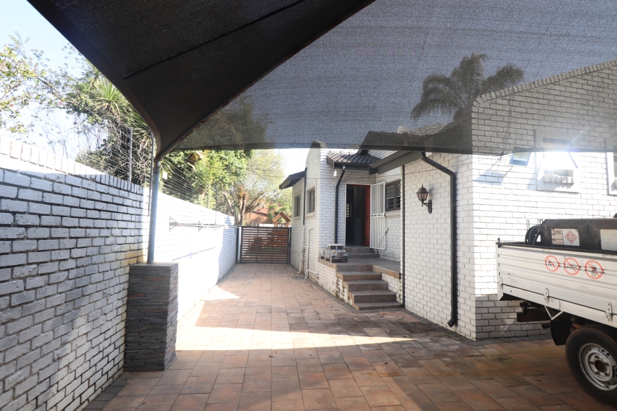 To Let 4 Bedroom Property for Rent in Terenure Gauteng