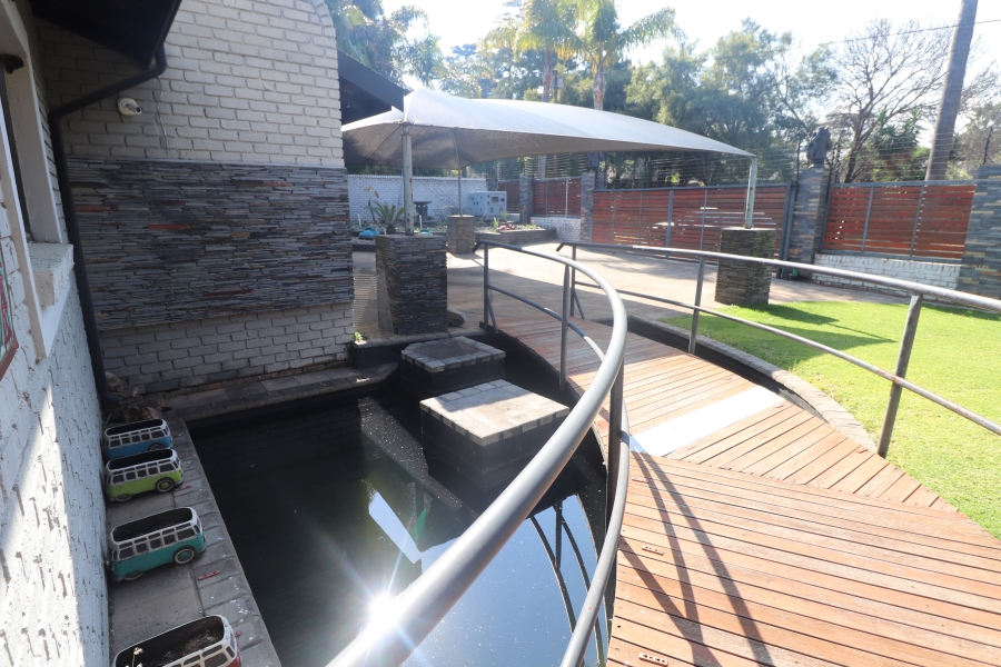 To Let 4 Bedroom Property for Rent in Terenure Gauteng