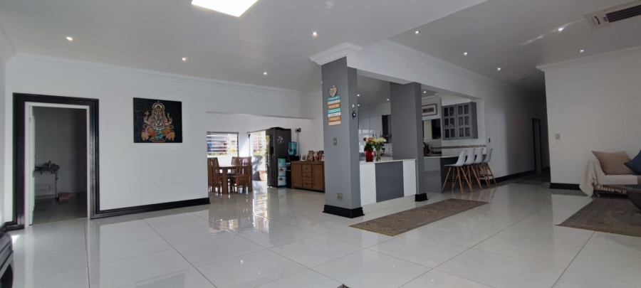 4 Bedroom Property for Sale in Eldoraigne Gauteng
