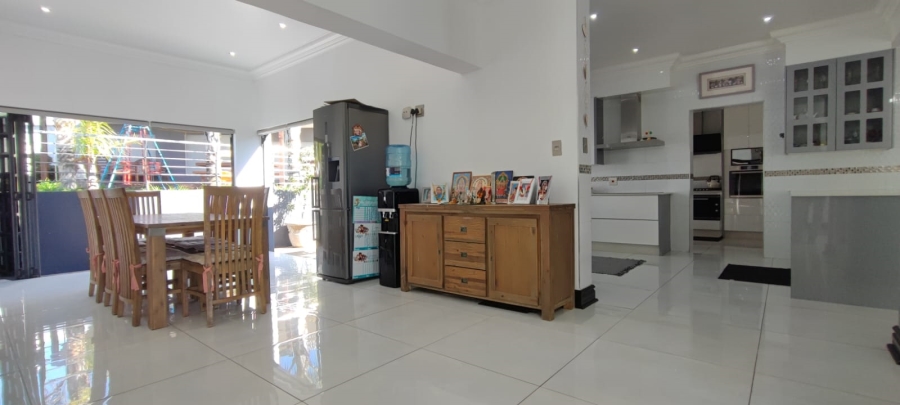 4 Bedroom Property for Sale in Eldoraigne Gauteng