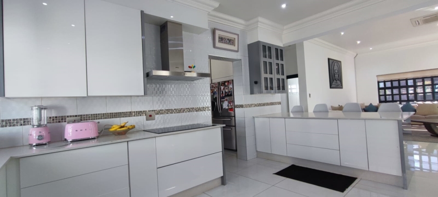 4 Bedroom Property for Sale in Eldoraigne Gauteng