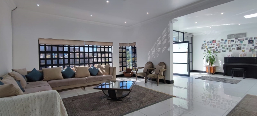 4 Bedroom Property for Sale in Eldoraigne Gauteng