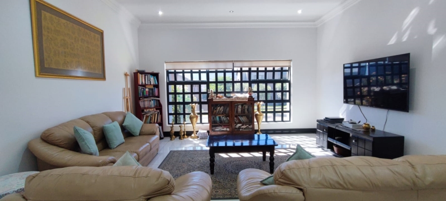 4 Bedroom Property for Sale in Eldoraigne Gauteng